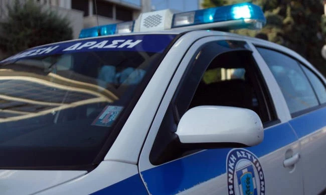 Δολοφονία στον Πειραιά: Τον σκότωσε γιατί τον μπέρδεψε με τον δίδυμο αδελφό του